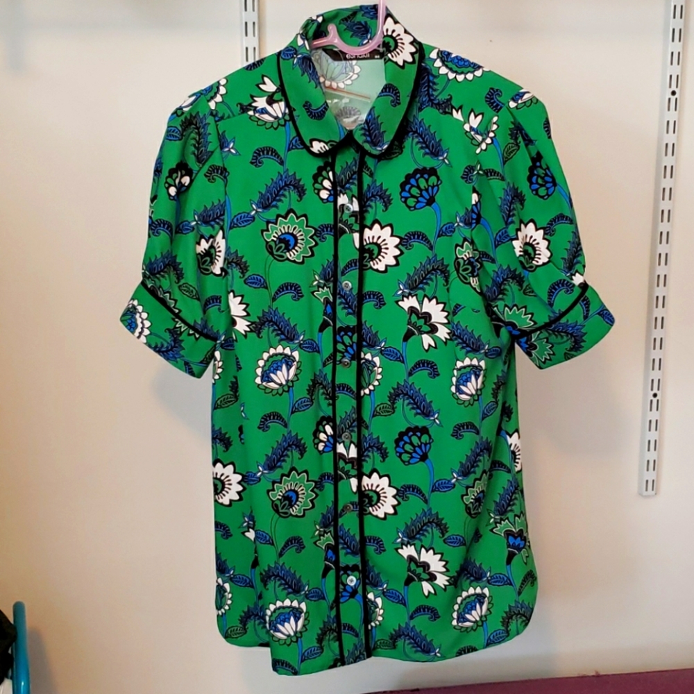 Eshakti button down top, NWT